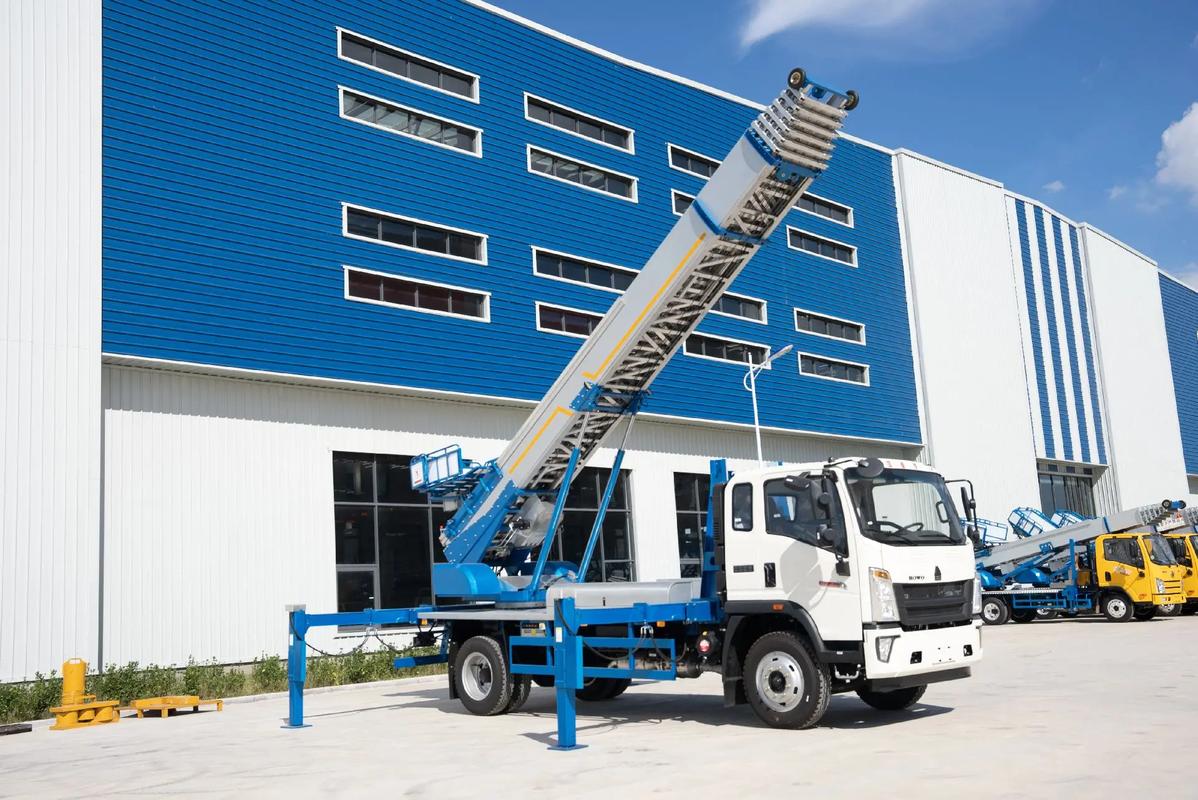 马鞍山小型云梯车上料车租赁多少钱